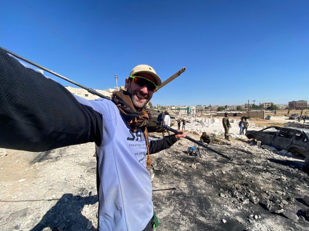 WhatsApp Image 2025-10-09 at 16.13.01 (1)